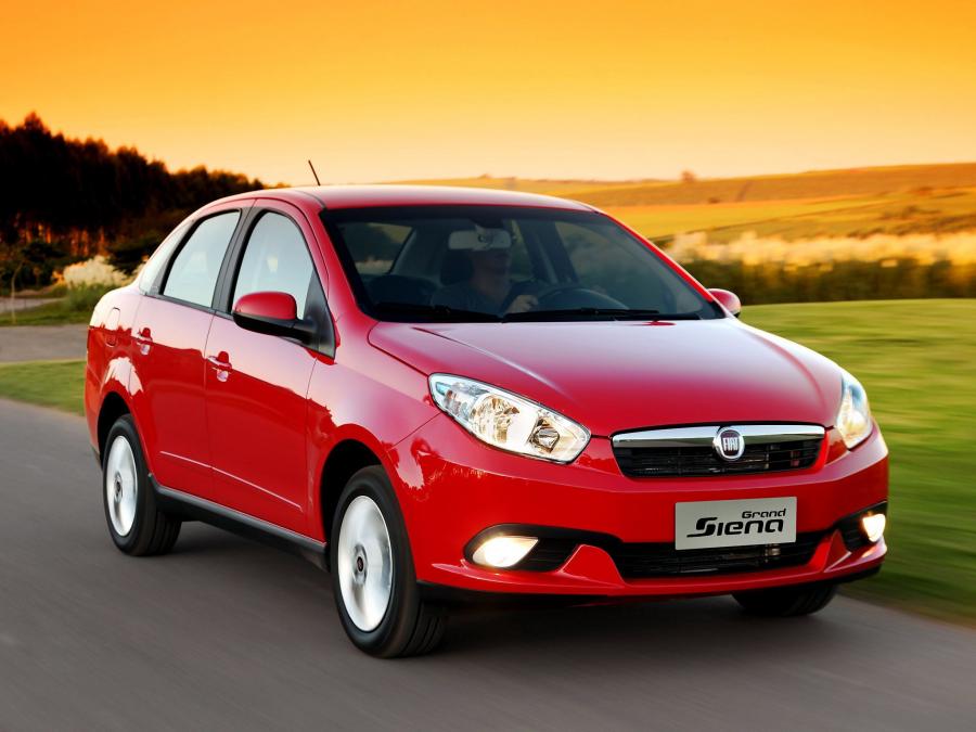  Fiat Grand Siena Attractive 2012 года  (фото 10 из 21)